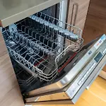 Апартаменти Elegant And Spacious *