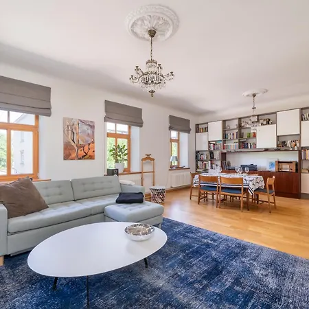 Appartamento Elegant And Spacious *