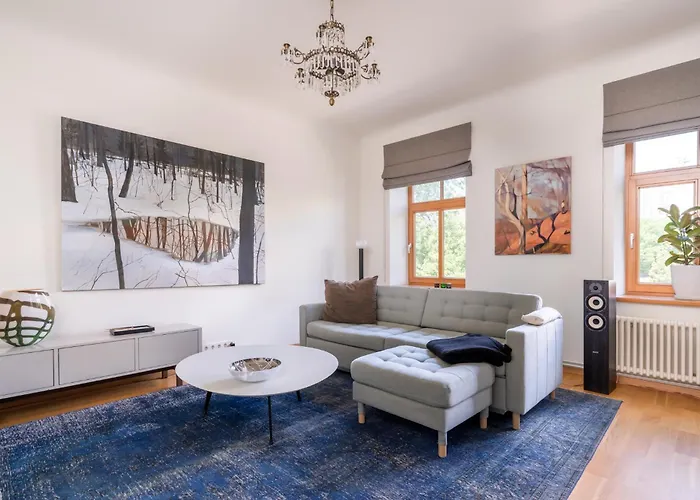 Dzīvoklis Elegant And Spacious Riga