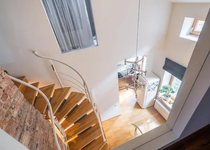 Dzīvoklis Elegant And Spacious *