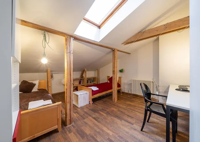 Elegant And Spacious * Riga