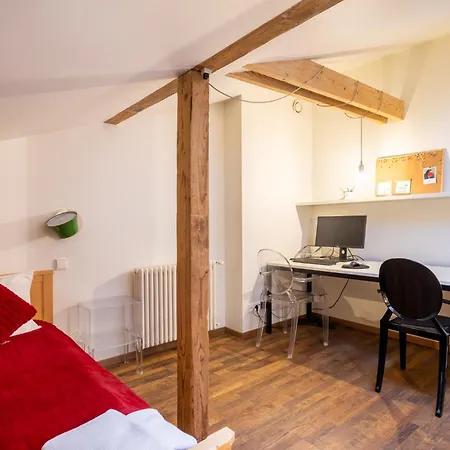 Daire Elegant And Spacious