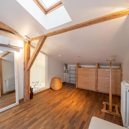 Elegant And Spacious *