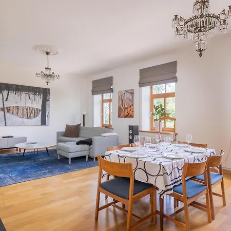 Elegant And Spacious