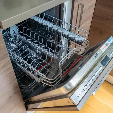 アパート Elegant And Spacious *